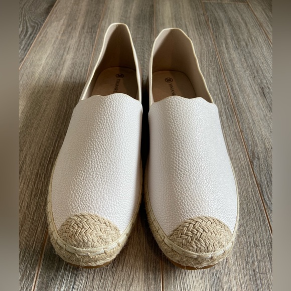 Casual Slip On Espadrille Shoe - Picture 3 of 6